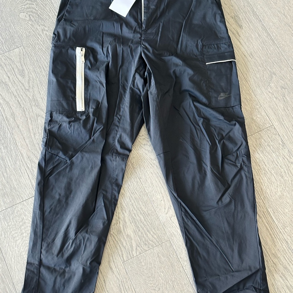 Nike cargo pants